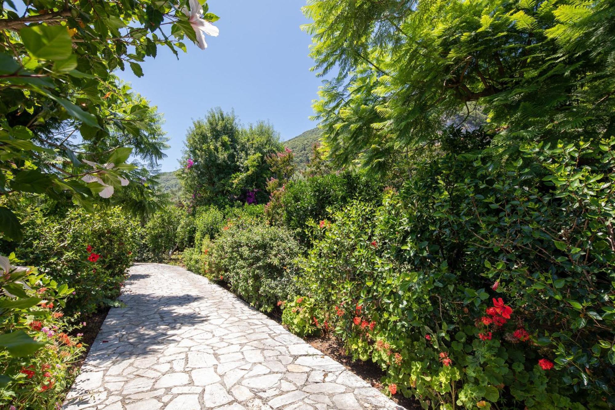 Ionian Garden Villas - Villa Pietra Benitses  Exterior photo